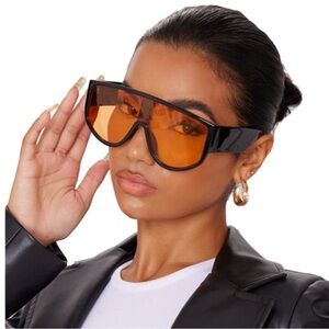 PRETTYLITTLETHING Black With Orange Lens Oversized Visor Sunglasses
